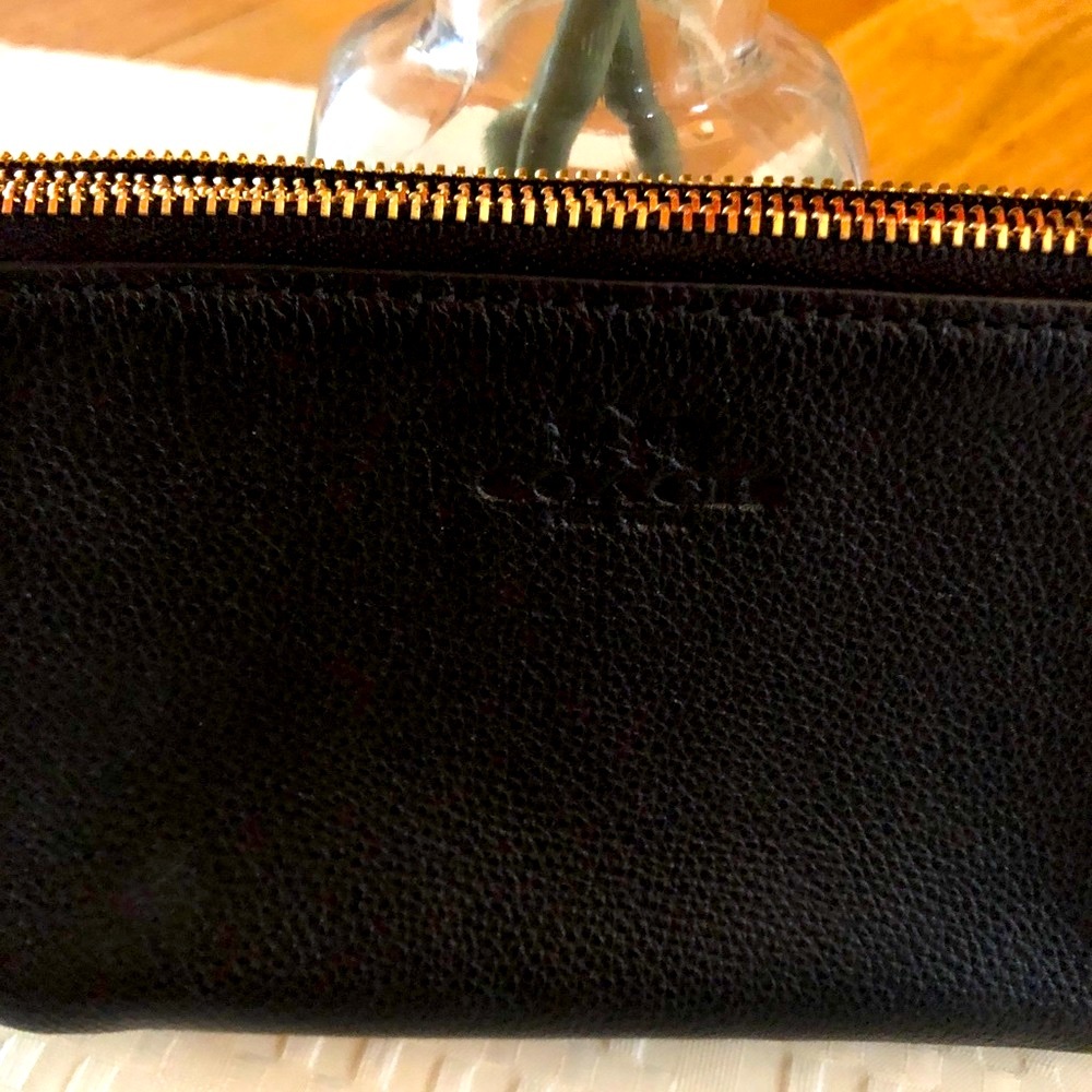 COACH black wristlet w/gold zippers - Picture 7 of 14